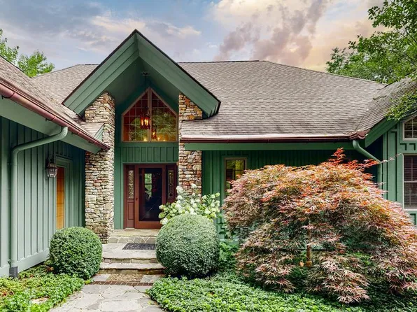 1982 Upper Divide Road, Highlands, NC 28741