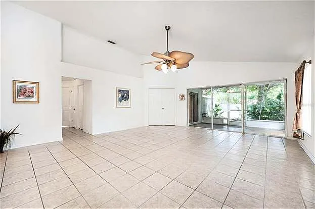 2162 Brandon Park Cir — Photo 5
