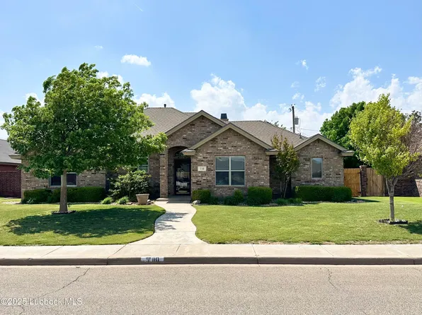 110 Gary Ave, Levelland, TX 79336