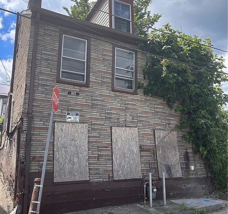 1st image of 853 Lovitt Way