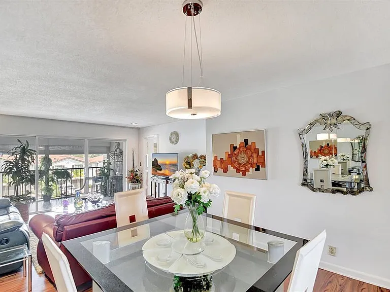 4070 Tivoli Ct #307 — Photo 17