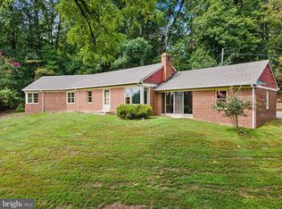9370 Signal Station Dr, Manassas, VA 20111