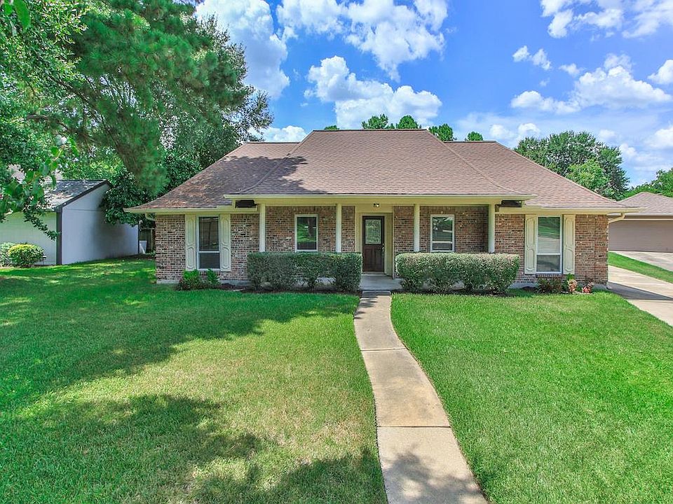 1st image of 15514 Glenwood Park Dr