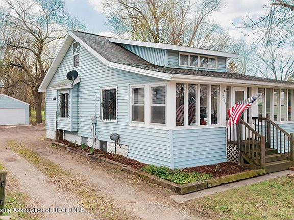 2nd image of 4461 Holt Rd