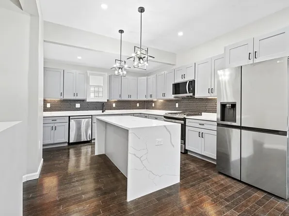 26 Speedwell St APT 1, Dorchester, MA 02122