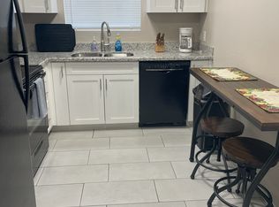32 W 6th Pl APT A, Mesa, AZ 85201