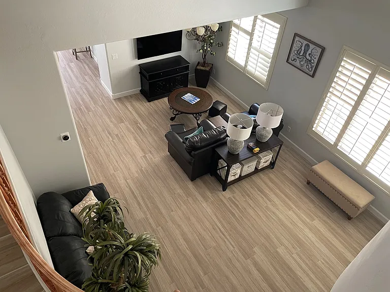 3305 E Windsor Dr — Photo 32