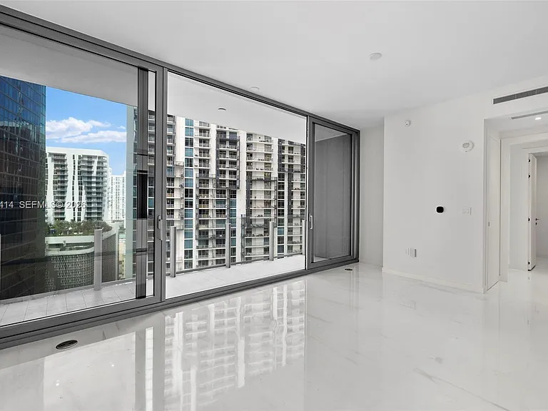 300 Biscayne Boulevard Way #1708 — Photo 12
