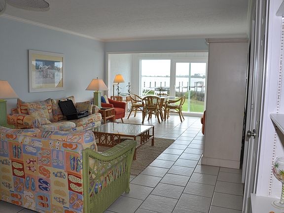 3rd image of 4188 Kingfish Ln #188