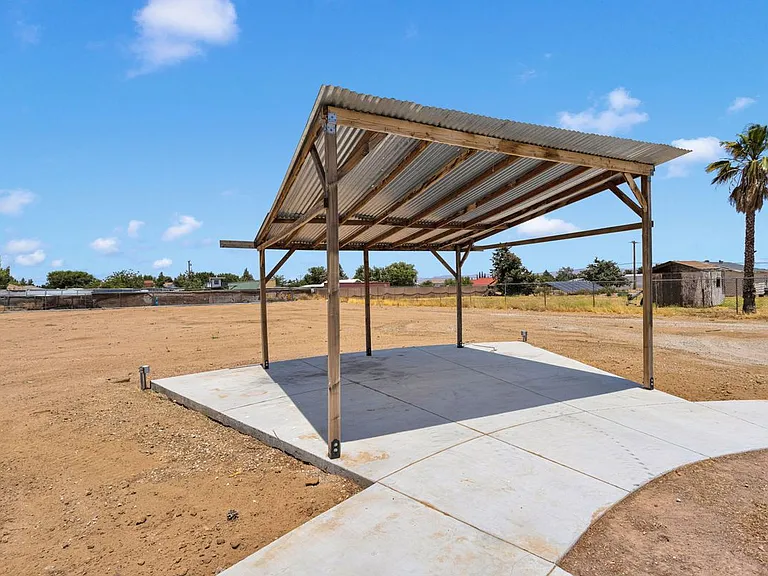 15262 El Centro Rd — Photo 45
