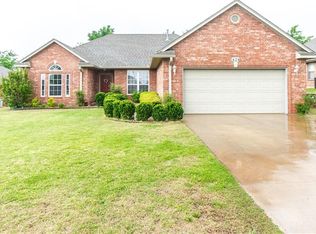 424 Clearview Dr, Washington, OK 73093