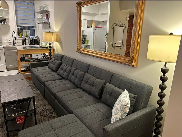 1118 F St NE #2 — Photo 7