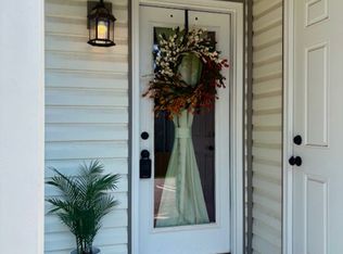 100 S 9th St #112-B, Easley, SC 29640