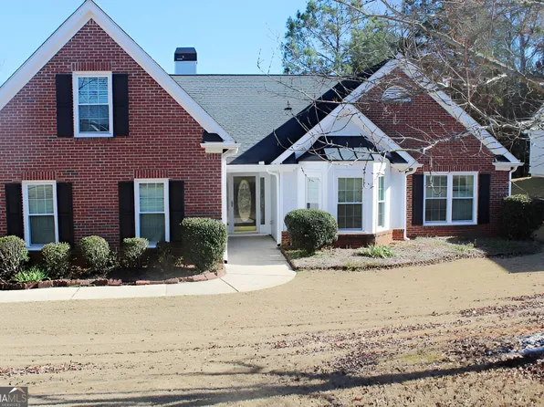 707 Hot Springs Trl, McDonough, GA 30252