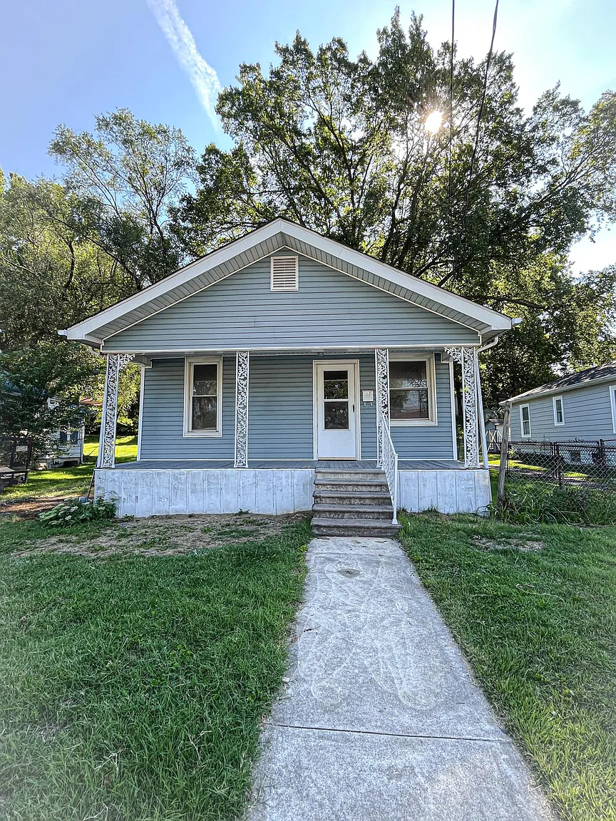 116 Cooper Ave photo 1