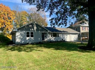 53 Seaman Ave, Castleton, NY 12033