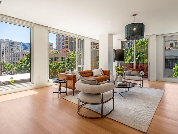 2nd image of 937 NW Glisan St Unit 431