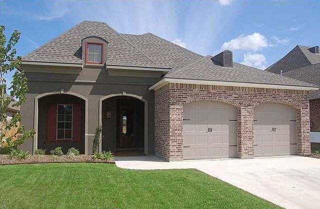 1st image of 304 Flora Springs Dr