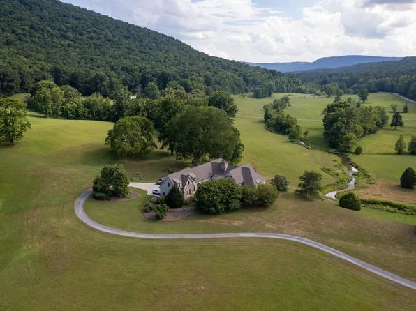 6865 Hog Jowl Rd, Chickamauga, GA 30707