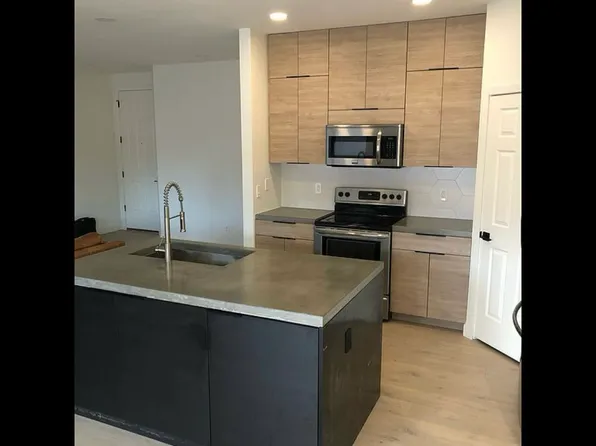 2631 E Bellerive Dr, Chandler, AZ 85249