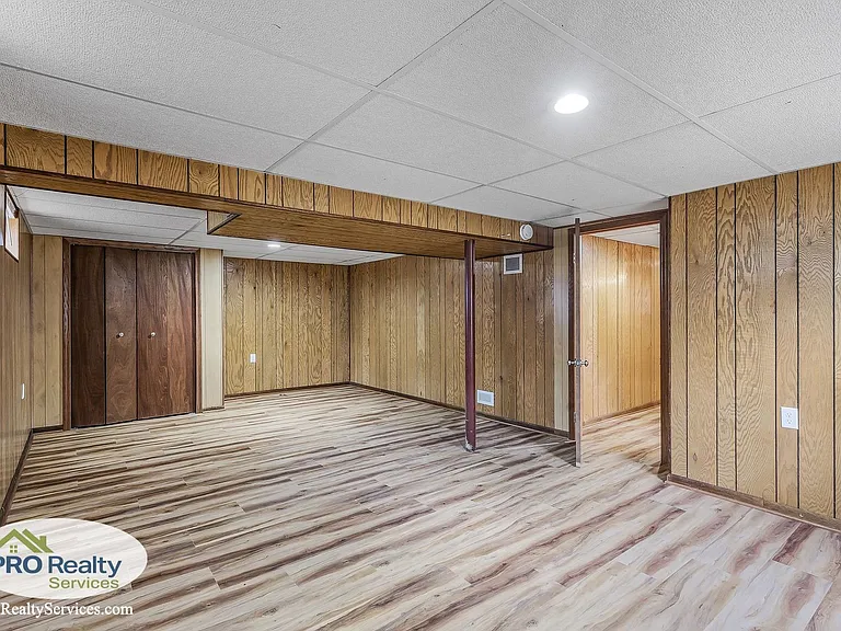 4725 Valley Rd — Photo 15