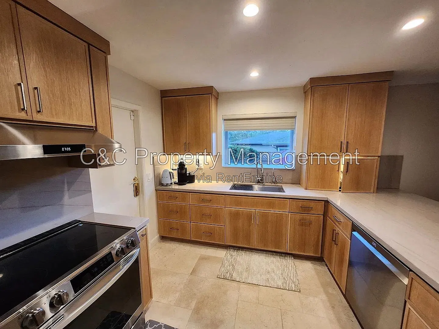 2 bed, 2.0 bath, 1240 sqft, $4,600 — Photo 2