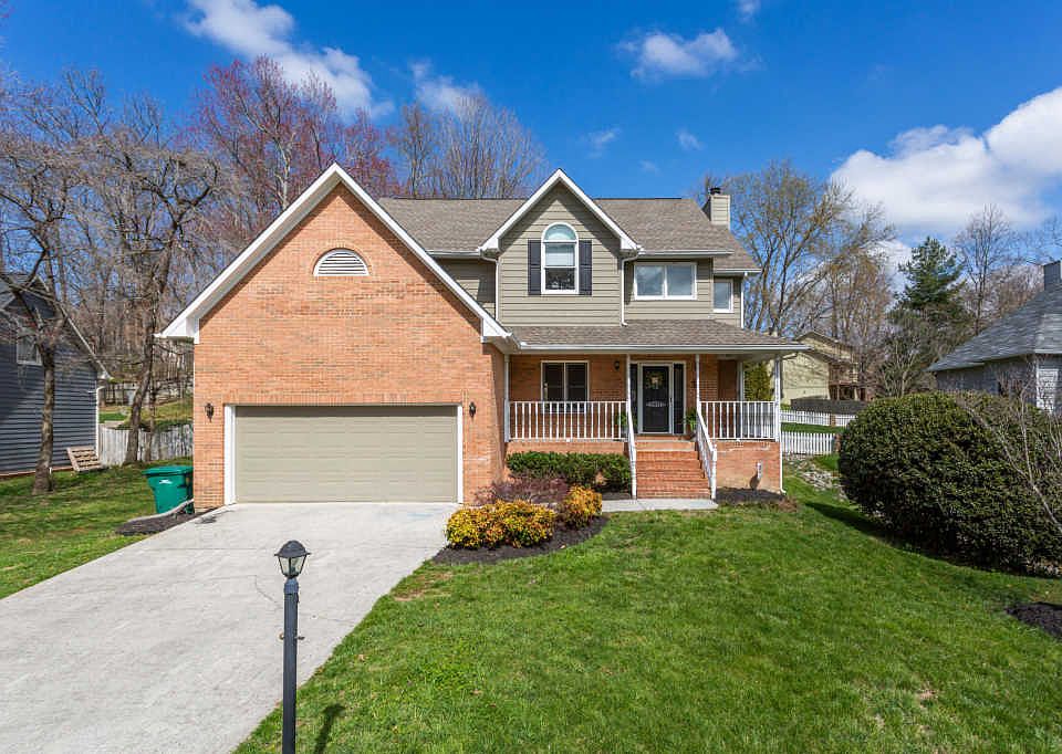 1st image of 2714 Dee Peppers Dr