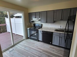 8 Perryfalls Pl, Nottingham, MD 21236