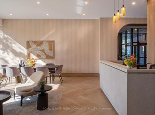 135 Tyndall Ave #815, Toronto, ON M6K 2G4