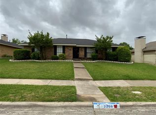 2208 Old Mill Rd, Carrollton, TX 75007