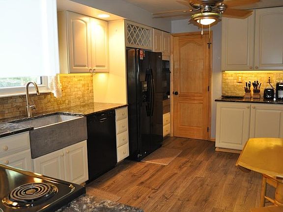 5th image of 37 Anna Dale Dr