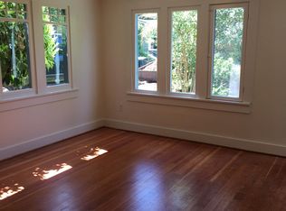 6243 1/2 Sycamore Ave NW, Seattle, WA 98107