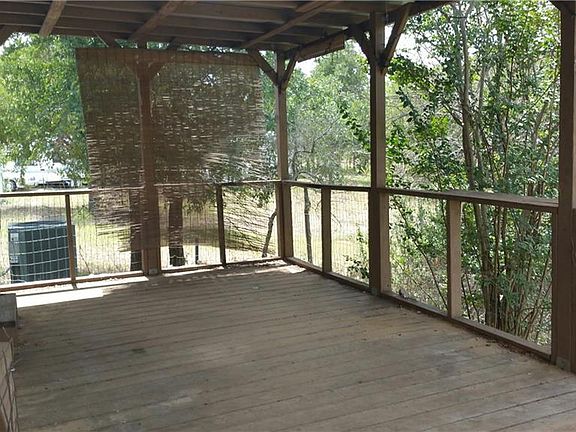 3rd image of 125 Sunny Oaks Dr