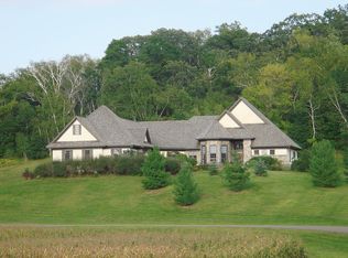 558 Perch Lake Rd, Hudson, WI 54016