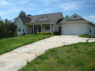 6987 H White Rd, Clermont, GA 30527