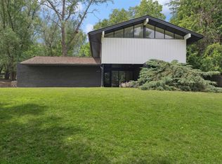 1808 80th St, Windsor Heights, IA 50324