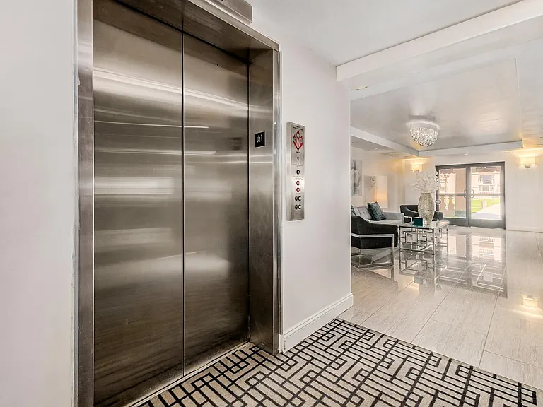 7950 E Camelback Rd #305 — Photo 34
