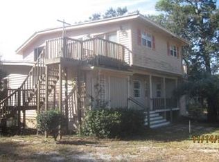 3229 Laurel Dr, Gulf Breeze, FL 32563