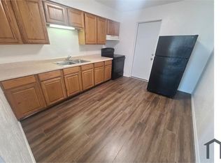 8641 N 8th St #B, Phoenix, AZ 85020