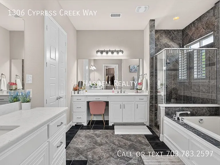 1306 Cypress Creek Way — Photo 34