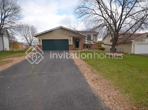 2416 Crestmount Ln, Burnsville, MN 55306