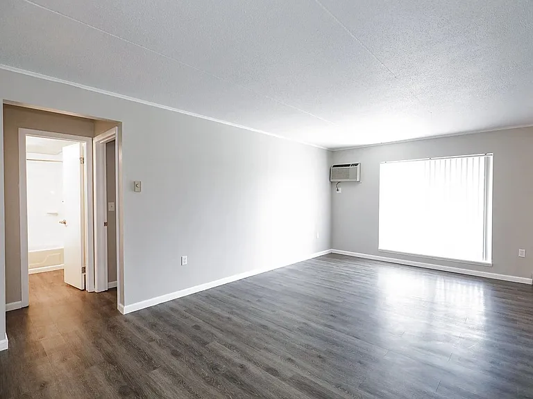 The Evalee Apartments — Photo 37