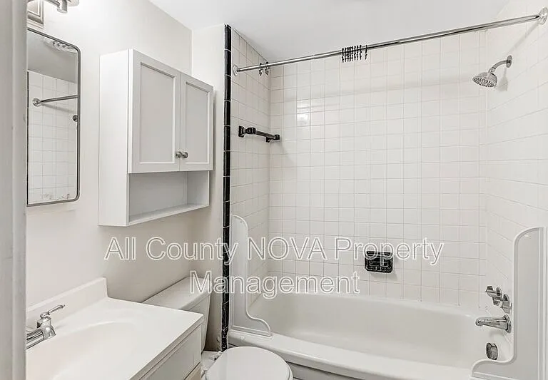 8753 Signal Hill Rd #3 — Photo 15