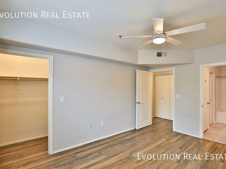 2134 E Broadway Rd #1049 — Photo 13