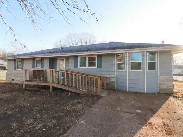 754 S Spruce Street, Buffalo, MO 65622