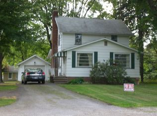 4255 Cherry St, Homeworth, OH 44634