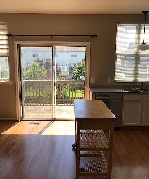 34 Carrick Ln #1 — Photo 11