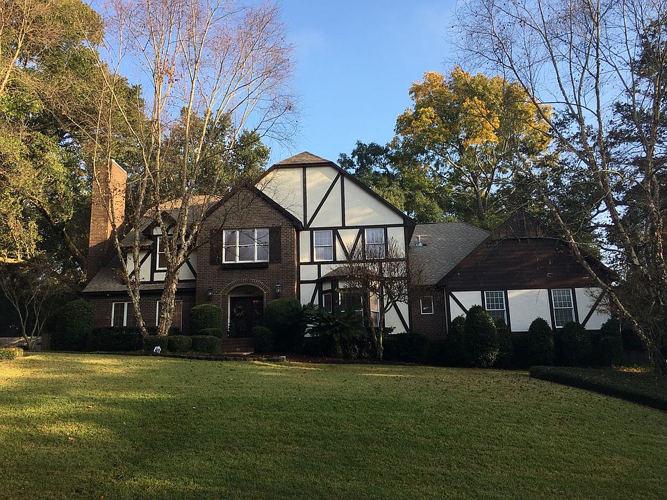 1st image of 4560 Bohemia Dr