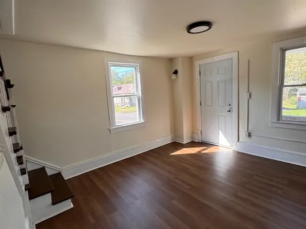 130 E Luzerne Ave, Edwardsville, PA 18704