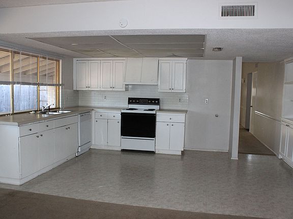 4th image of 3129 Teakwood Dr